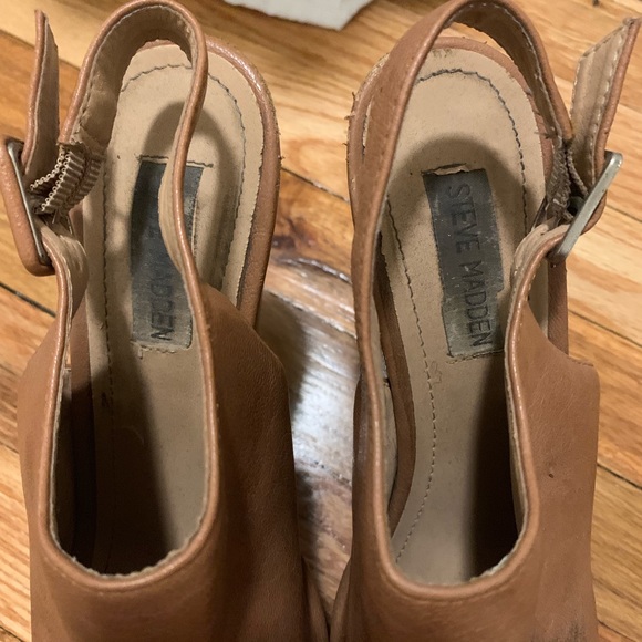 Steven madden brown wedged heels - Picture 3 of 5
